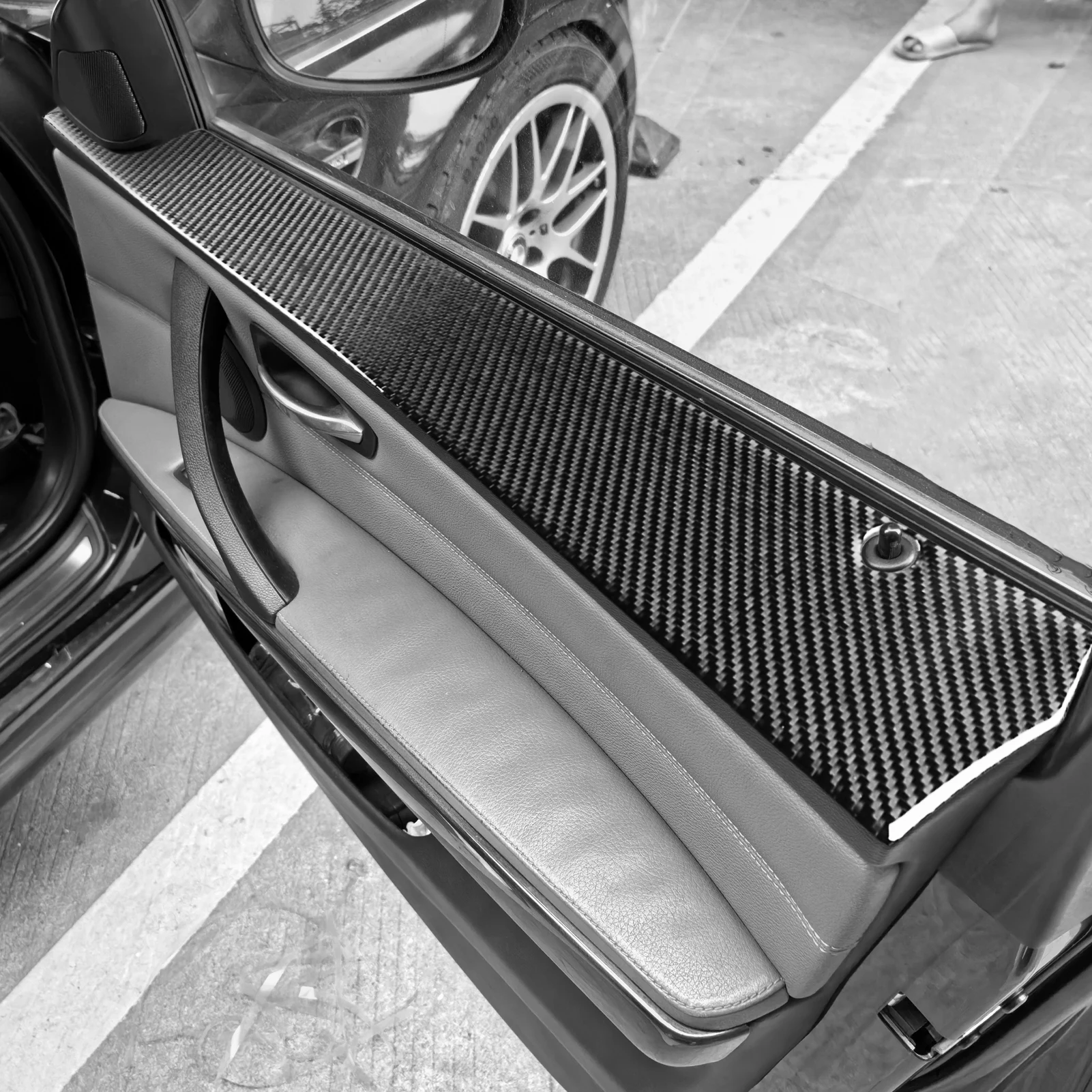 For BMW 3 Series E90 2005-2012 Modified Carbon Fiber Front Door Window Trim Interior Accessories Piano Black Decorative Sticker