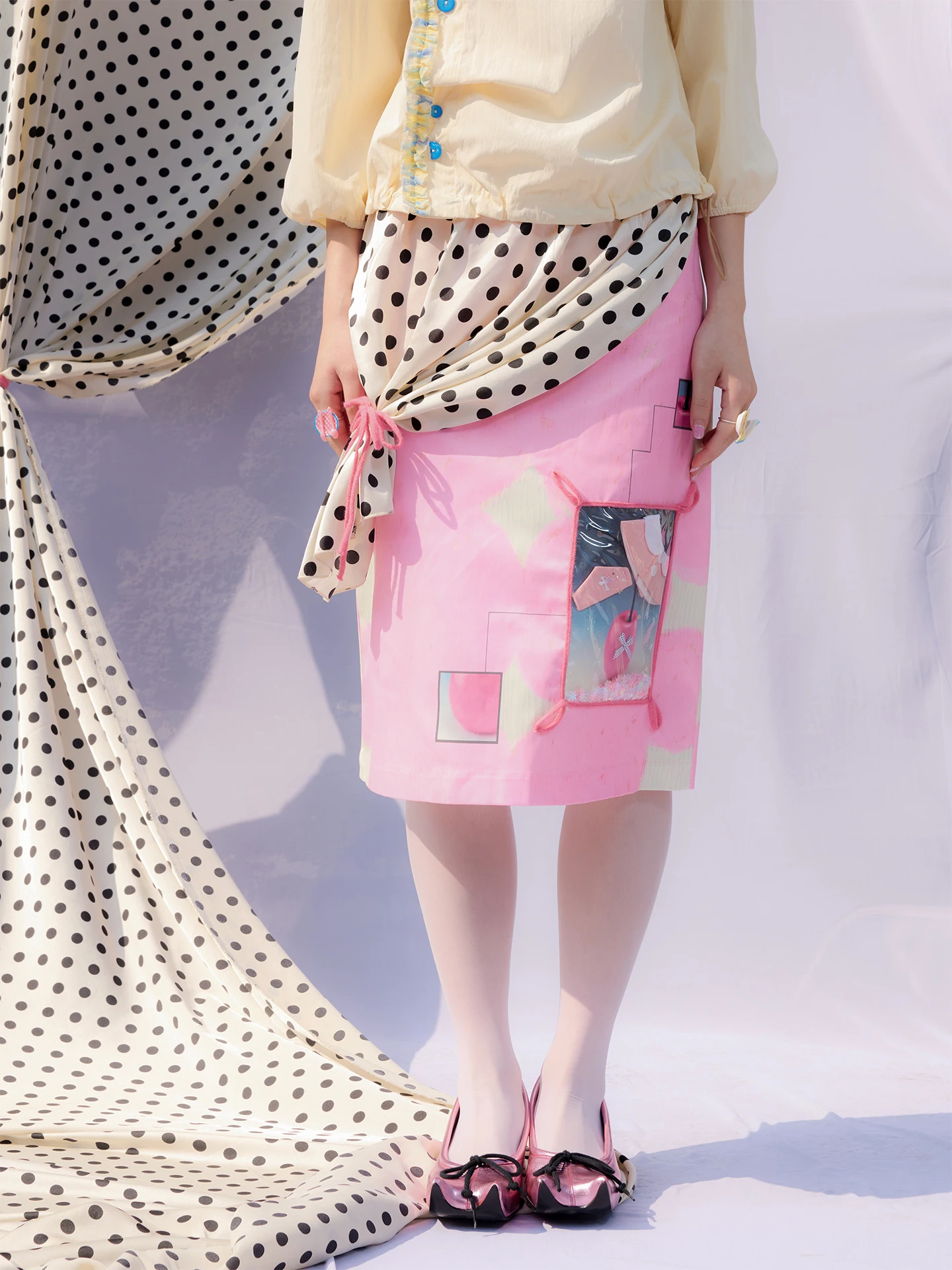 

Юбка UnsocialNight для девочек, весна-лето, новый оригинальный дизайн, с иллюстративным принтом, пыльно-розовая, со средней посадкой, из полиэстера