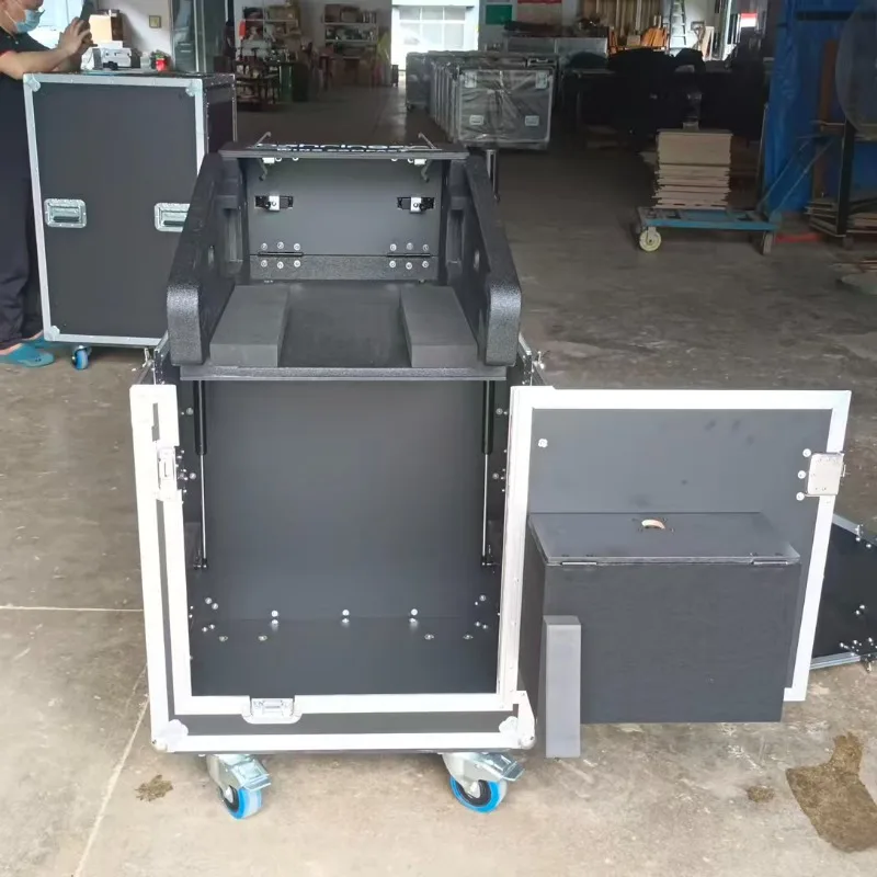 Custom Flight Case for Wing Compact Mixer Road Case with Hydraulic Lift System Professional Audio Console Transport Box