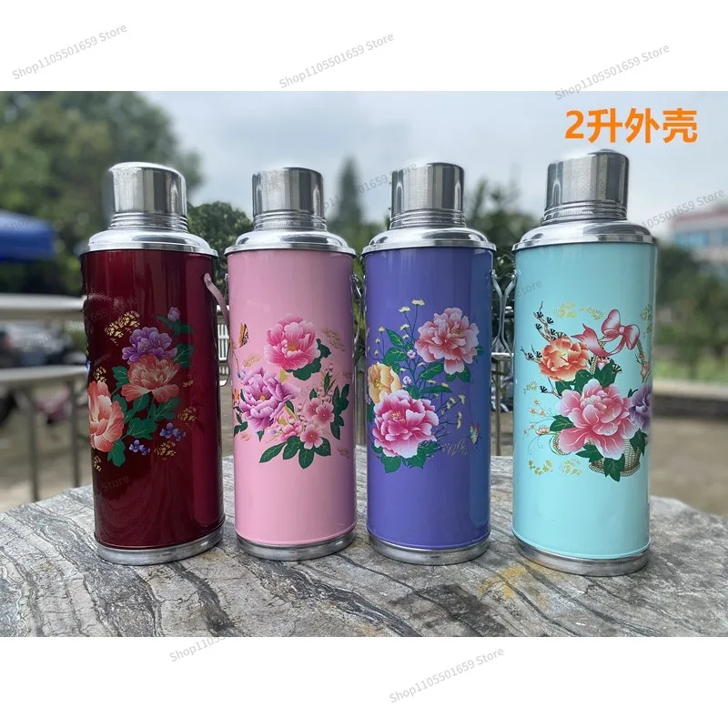 For old-fashioned iron bottle, nostalgic and retro home thermal insulation pot, the does not contain glass liner, and the pot