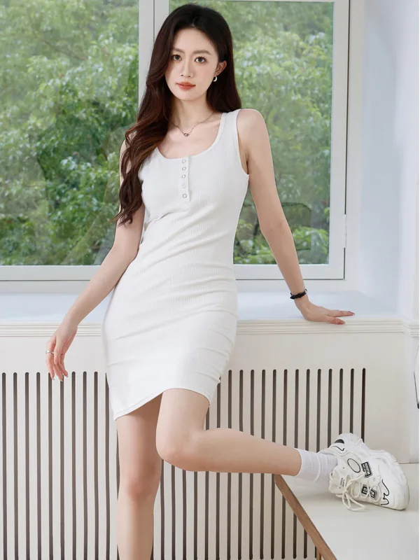 Button up vest dress for women's summer 2024 new pure cotton tight sexy bag buttocks strap short skirt pure desire style GEKQ