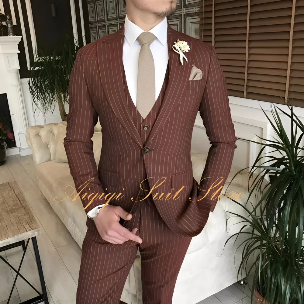 

Formal Stripe Suits for Men 3 Piece Slim Fit Single Breasted Pinstripe Blazer Vest Pants Set for Wedding Prom Business Party