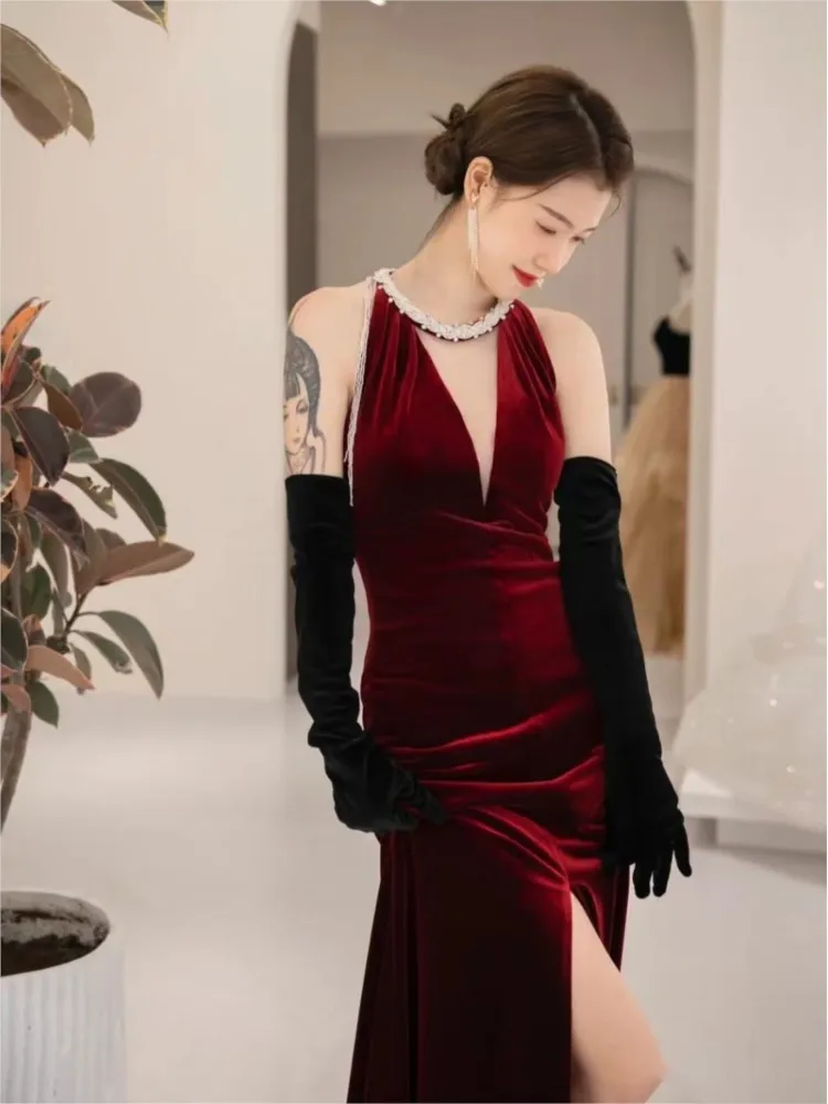 

Wine red velvet toasting light luxury heavy industry backless tassel banquet dress