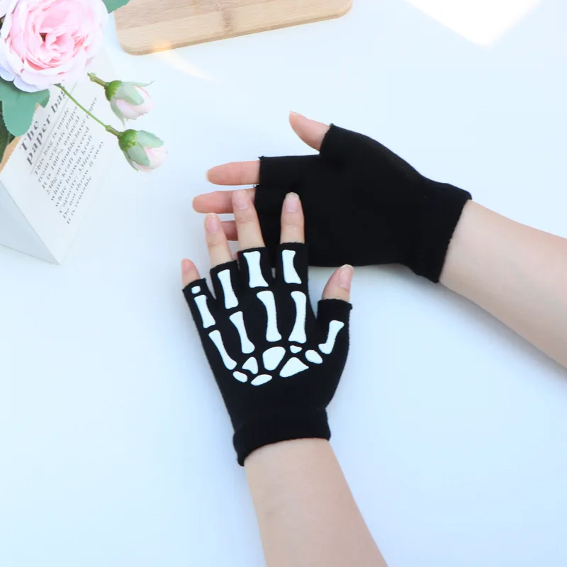 1pcs New  Kids Halloween Skeleton Skull Half Finger Luminous  Fingerless Stretch Knitted Gloves Skull Fingerless Black Mitten