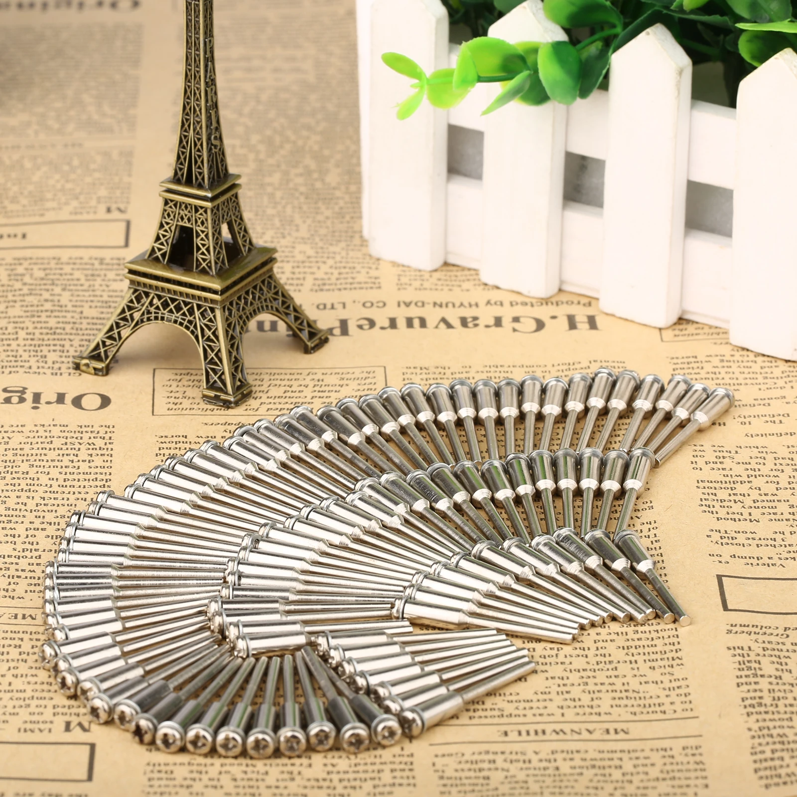 

50 шт. винтовых оправок для держателей отрезных и полировальных кругов с хвостовиком 2,35 мм, для алмазных отрезных и полировальных дисков, пильных лезвий, роторных инструментов