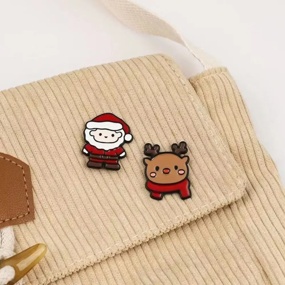 Personality Cartoon Christmas Brooch Snow Man Elk Santa Claus Enamel Pins Gingerbread Man Badge Dripping Oil Lapel Pin Girls