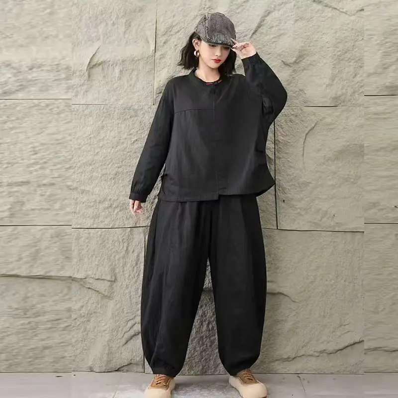 خريف موضة جديدة قطعتين مجموعات ملابس نسائية 2025 جديد الصلبة بلوزات فضفاضة الرجعية النمط الغربي سراويلي حريمي مجموعة