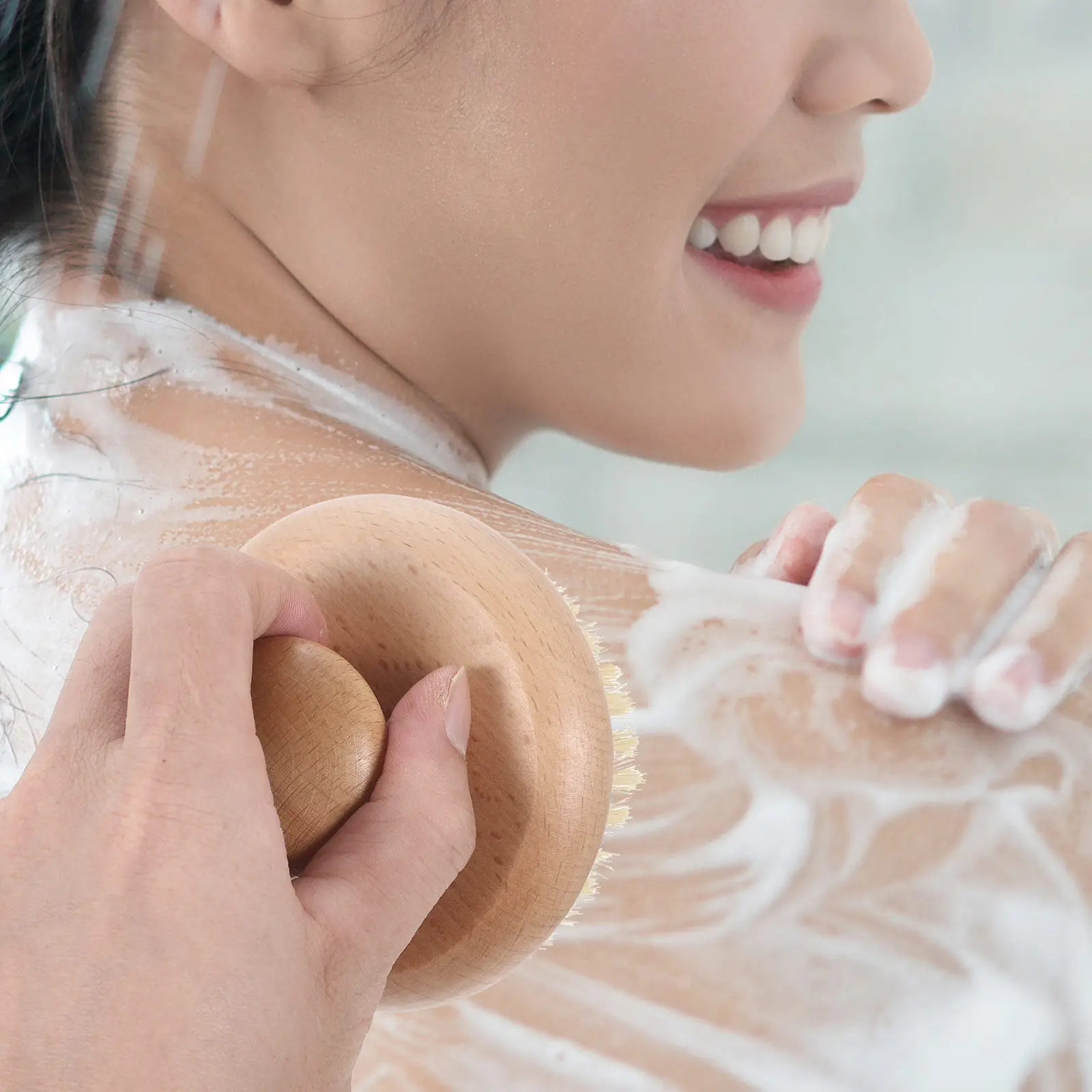 

Bath Brush Skin Exfoliating Shower Scrubber Gentle Massage Handheld Comfortable Body Cleaning Brush for Arms Legs Chest Back