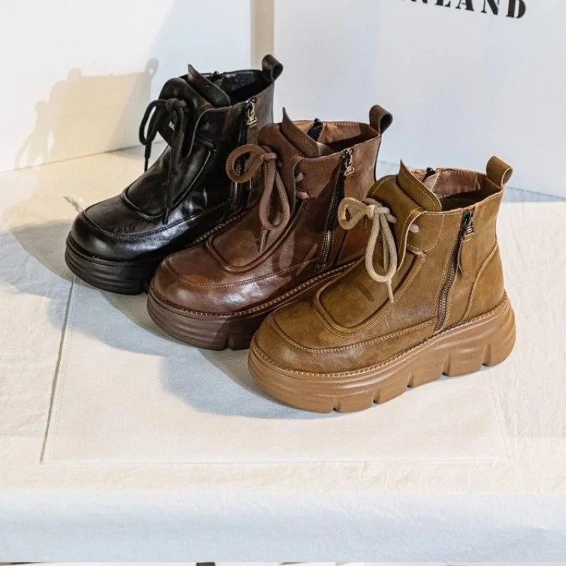 

2025 Women's Shoes Lace-up Women's Vulcanize Shoes Fashion Belt Buckle Ladies Casual Shoes New Plus Size High Top Platform Boots