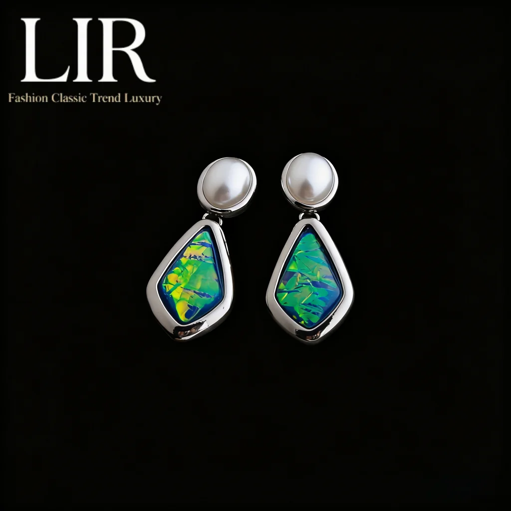 lir-nouvelles-boucles-d'oreilles-de-style-ins-europeen-et-americain-triangle-symetrique-de-perle--vert-irise-geometrique-retro