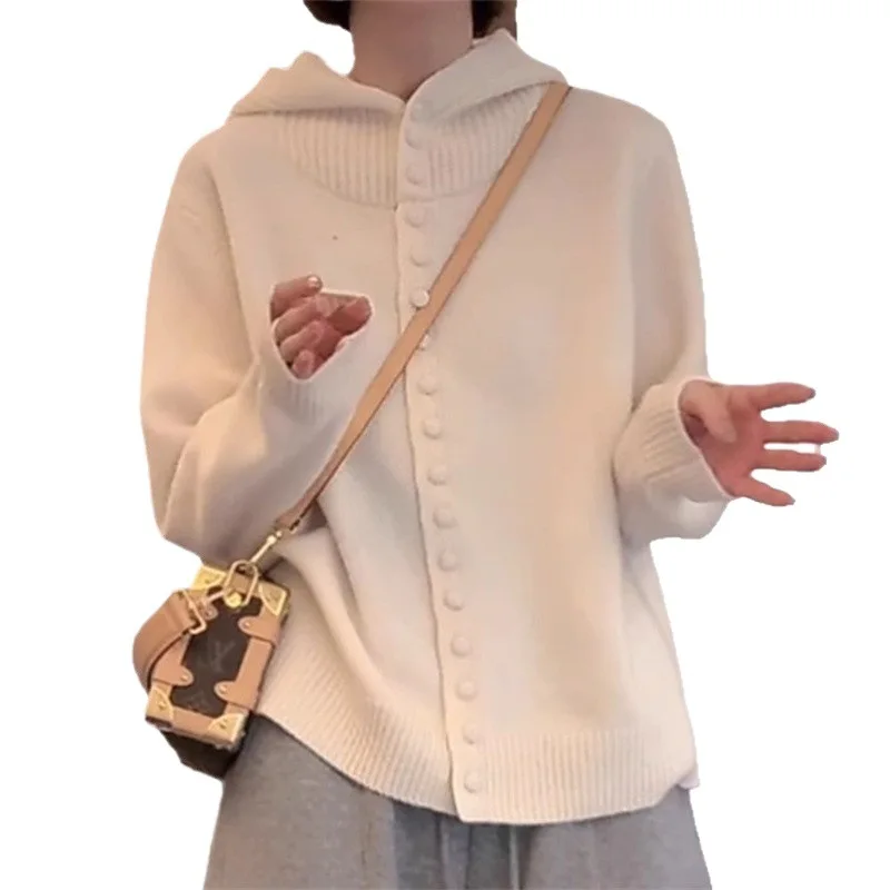 2025 nouveau Style coréen à la mode décontracté Style paresseux à capuche tricoté Cardigan simple boutonnage pull veste pour les femmes
