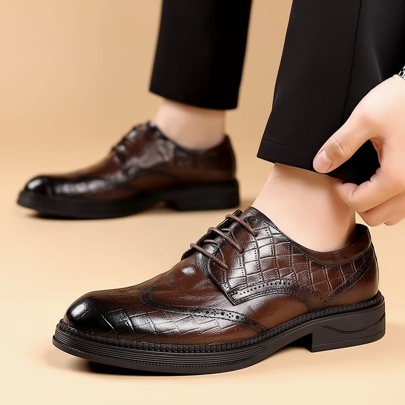 British Style Mens Oxford Shoes Thick Sole Casual Versatile Leather Shoes Classic Comfortable Lace Up Men Non Slip Leather Shoes