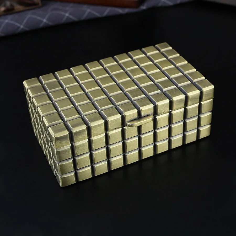 

Desktop Decorations New Year's Gift Metal Boxes