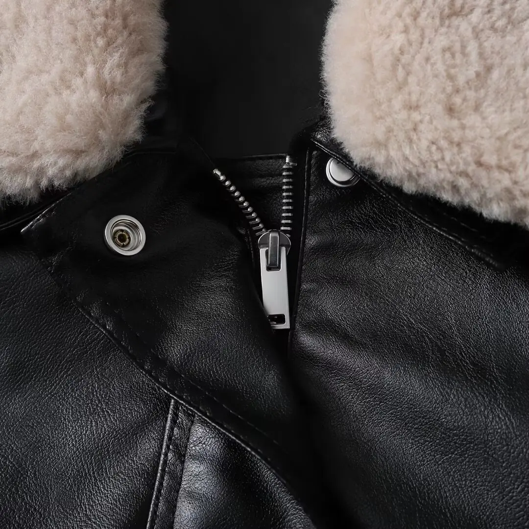 เสื้อแจ็คเก็ตหนังเทียมแฟชั่นใหม่สำหรับผู้หญิง DiYiG ประจำฤดูหนาวปี 2025 สไตล์เรโทร แขนยาว ใส่ได้กับทุกชุด ปกเสื้อแบบปกเชิ้ต ติดซิป เสื้อคลุมตัวนอกสำหรับผู้หญิง