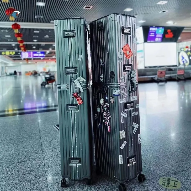 High-quality aluminum-magnesium alloy heavy-duty skis and ski gear cases with locks and silent universal wheels