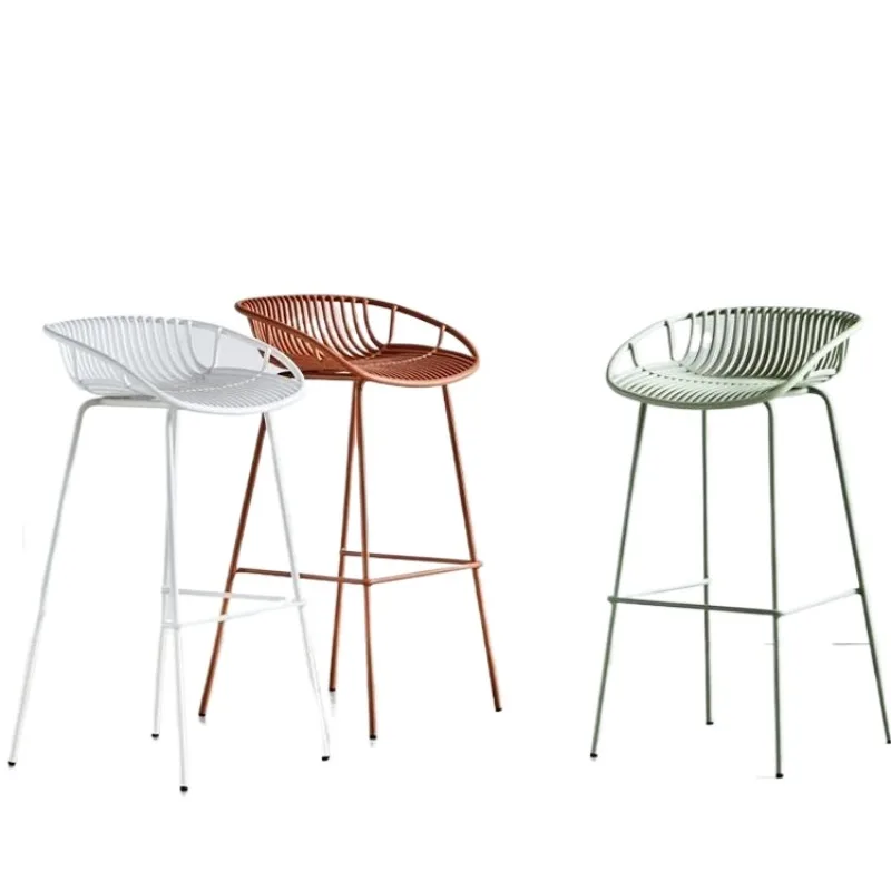 

Nordic simple wrought iron bar chair outdoor bar chair high stool coffee shop metal creative modern dining table and chairs