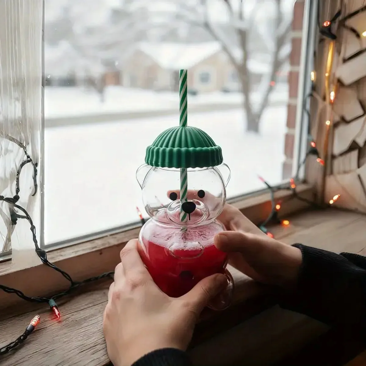 قطعة واحدة من كوب الدب مع القش، زجاجة زجاجية رائعة تتميز بدب يرتدي قبعة، مناسبة كزجاجة شاي بالحليب وزجاجة مشروبات