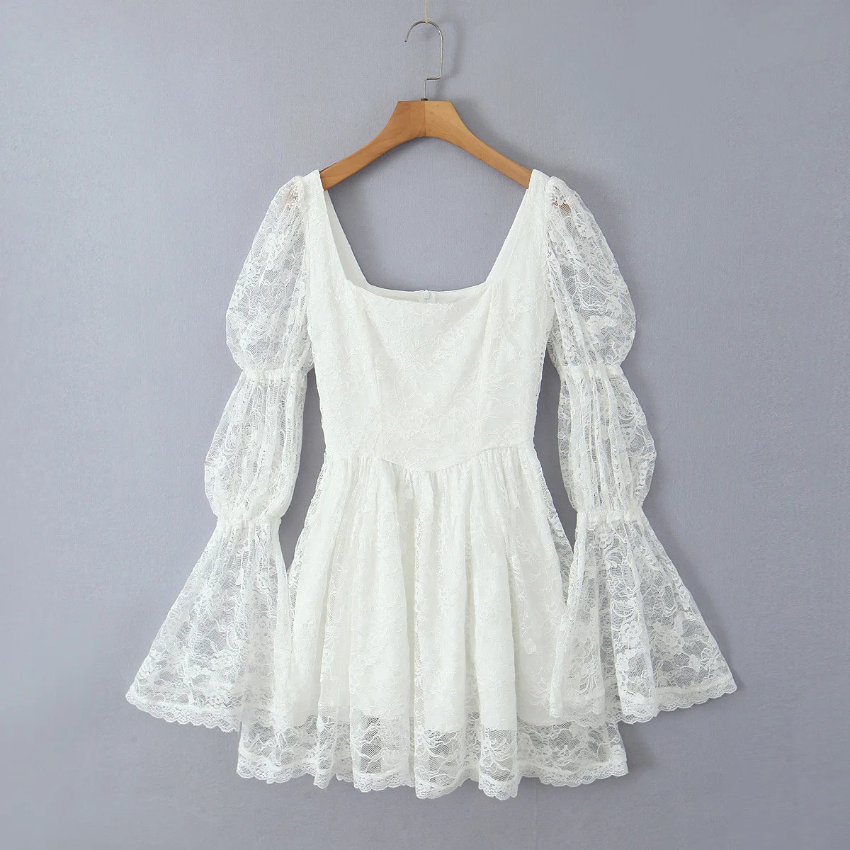 

Sexy White Lace Flared Long Sleeved Square Neck Dress for Women Autumn New Slim Fit Waist A-Line Dress