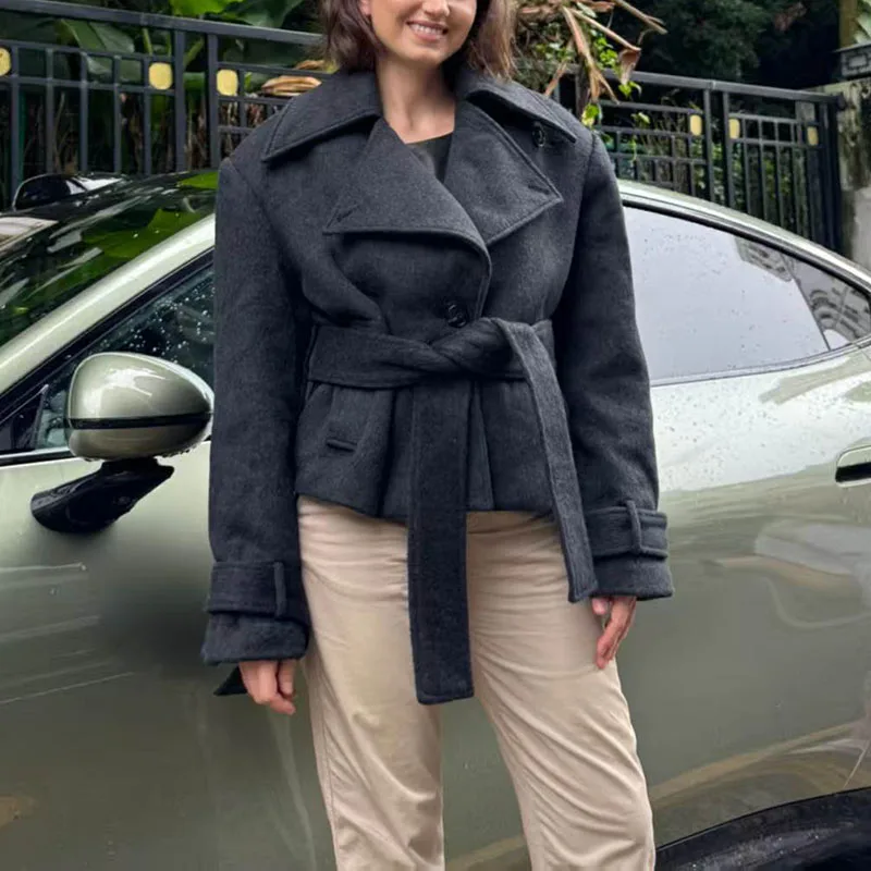 

Женский короткий шерстяной плащ с саржевыми лацканами, модная повседневная куртка, высококачественный топ, Новое поступление 2025, стиль Y2K