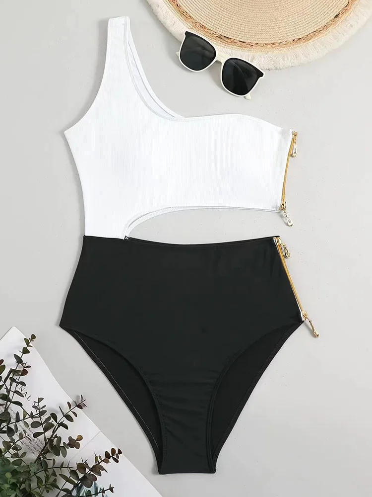 One Shoulder Cut Out Zipper Swimwear Woman 2024 Hollow One Piece Swimsuit Black White Pairing Beach Bathing Suit Women Monokini