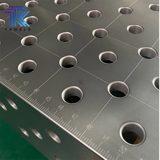 TKweld D16 D28 1000*800*200 مللي متر الحديد الزهر طاولة ثلاثية الأبعاد لتركيبات لحام الرقصة CE معتمدة 2D Q355 محطة لحام روبوت الصلب