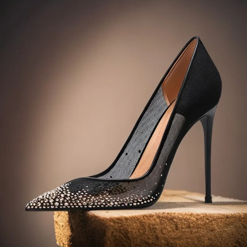 

Золотая горячая бриллиантовая сетчатая пряжа, дышащая заостренная голова, туфли на высоком каблуке-шпильке, голый черный, сексуальный, элегантный, осень 2022, новый большой размер