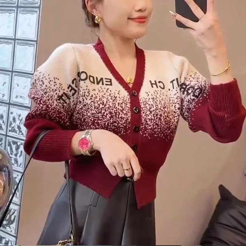 Letter Printing Long Sleeve Knitting Cardigan Sweater Ladies Autumn Winter 2024 New Gradient Color Knitting Long Sleeve Coat