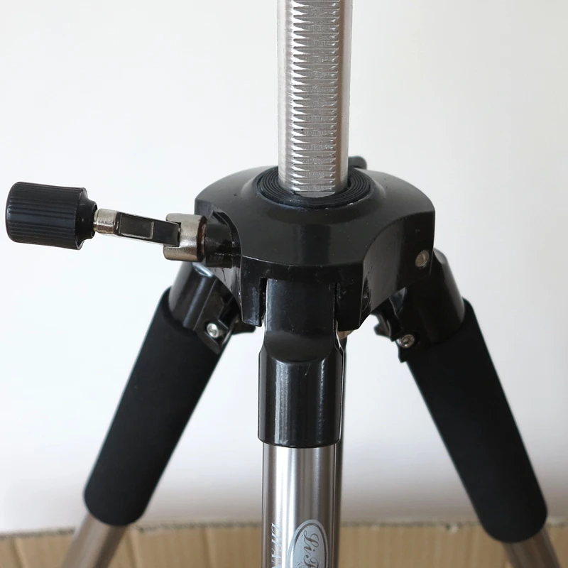 HARMONY 1 Piece LF-6307A Stable Aluminium Alloy Tripod Floor Holder for Training Doll Head Mannequin Manikin Canvas Block Head