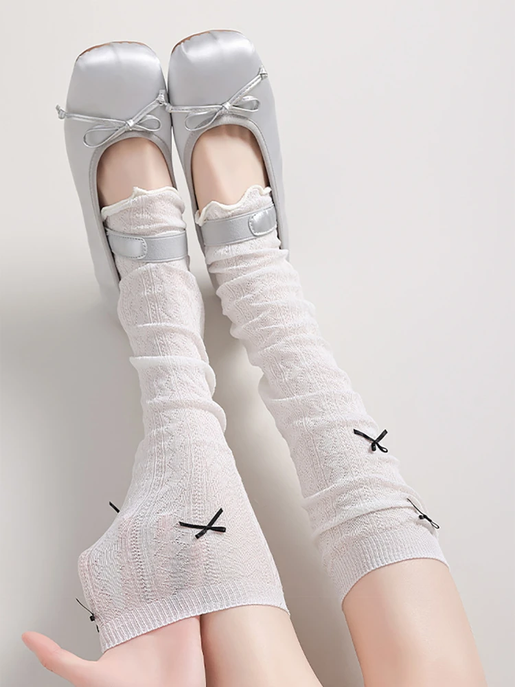 meias-de-estilo-ballet-ate-o-meio-da-panturrilha-com-laco-da-serie-miu-calcados-confortaveis-e-respiraveis-para-meninas-na-p
