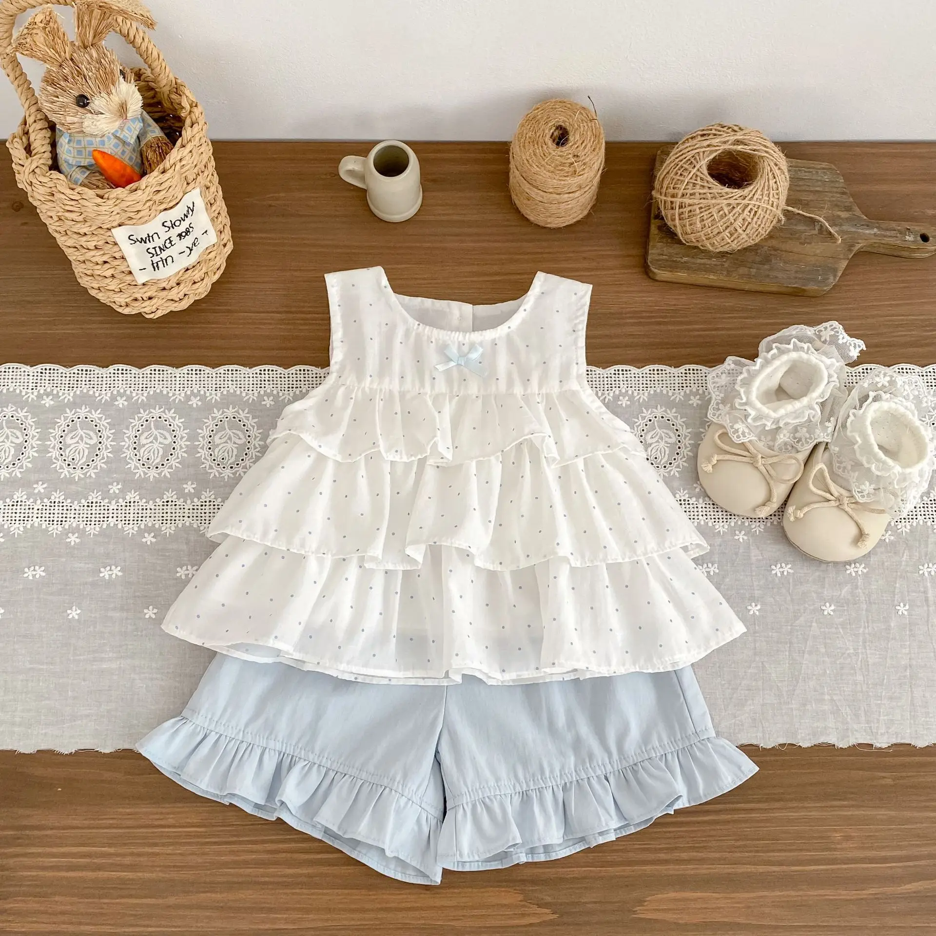2026 New Girls' Set, Korean Style Baby Girl Polka Dot Sleeveless Doll Shirt+flower Bud Shorts Two-piece Set, Summer Outfit