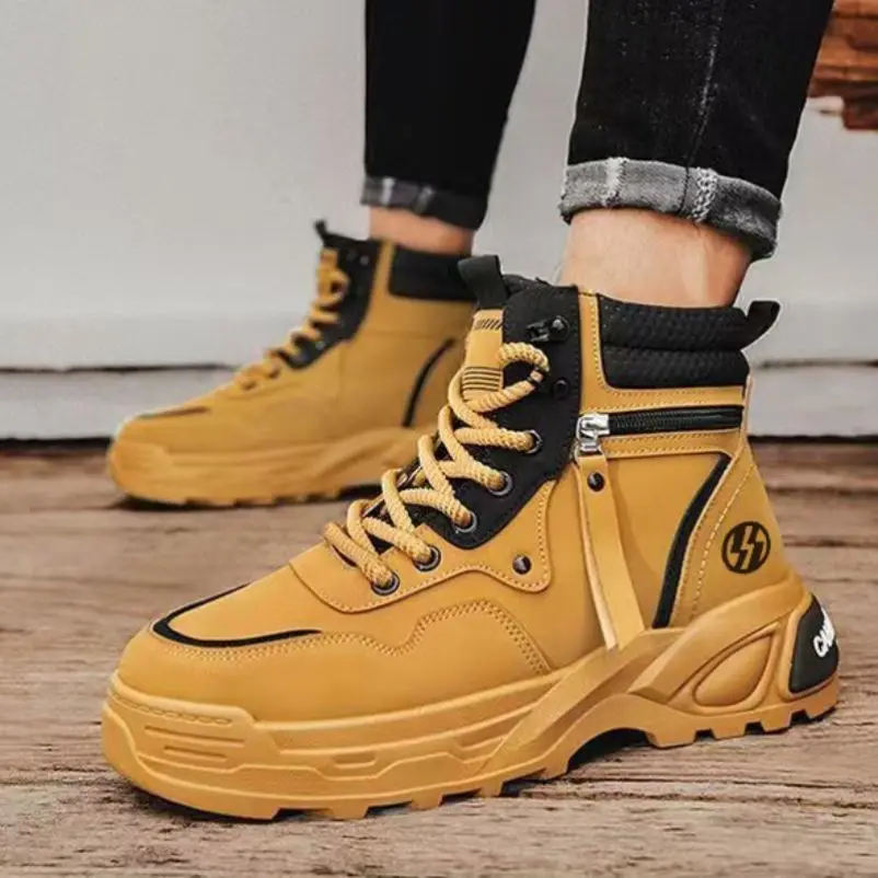 

Men's Boots 2025 New Winter Casual Sports Anti-slip Soft Bottom Leather Surface High Help British Style White Trendy S...