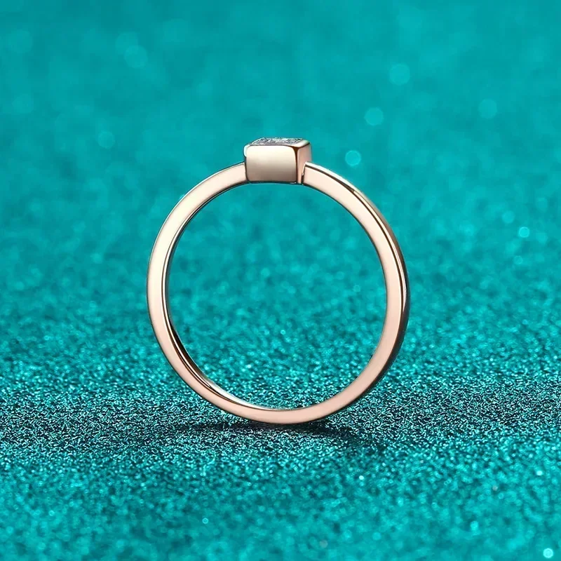 

Classic Rose Gold 0.3 Carat Square Moissanite Women and Men Lovers Rings, Luxury Diamond Boy and Girl Unisex Rings Birthday Gift