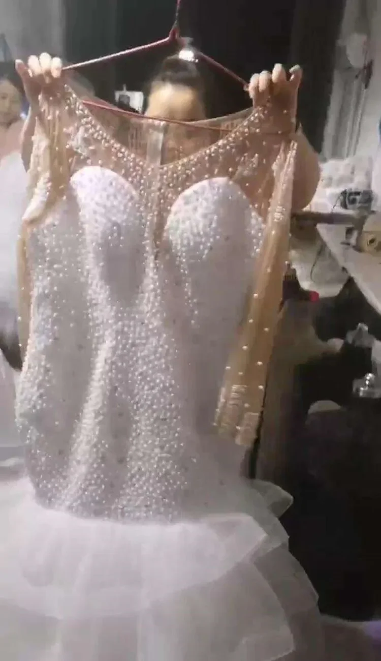 Aangepaste romantische ronde hals kanten applicaties trouwjurk Robe De Mariée plus size illusie lange mouwen landelijke stijl bruidsjurk