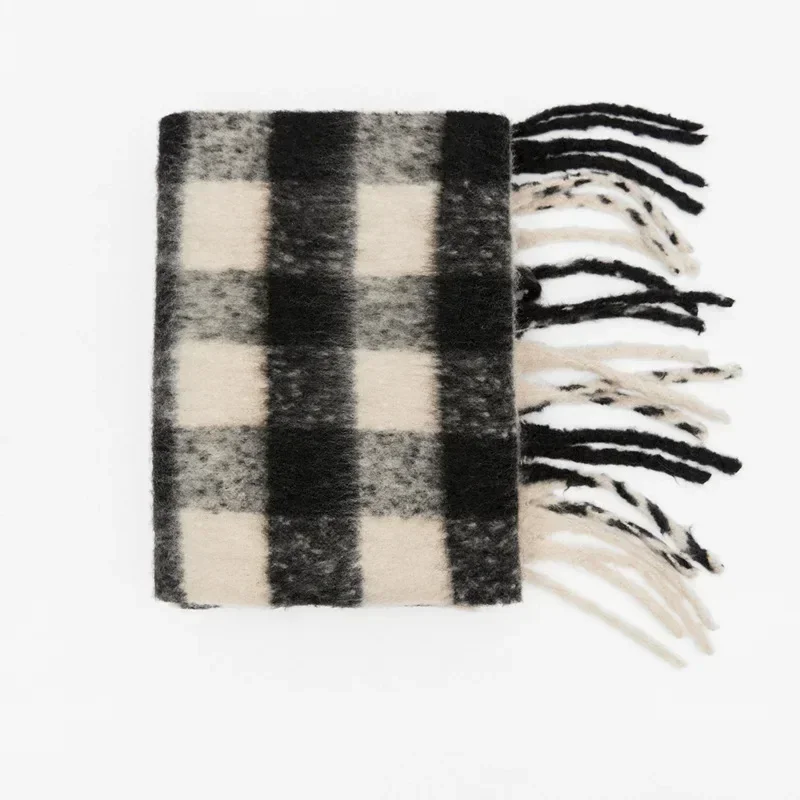 Plaid Scarf for Women Thickened Keep Warm Luxury Brand Desigual Neck Scarf Cover Shawl in Winter Outdoor Ring Scarf Wrap