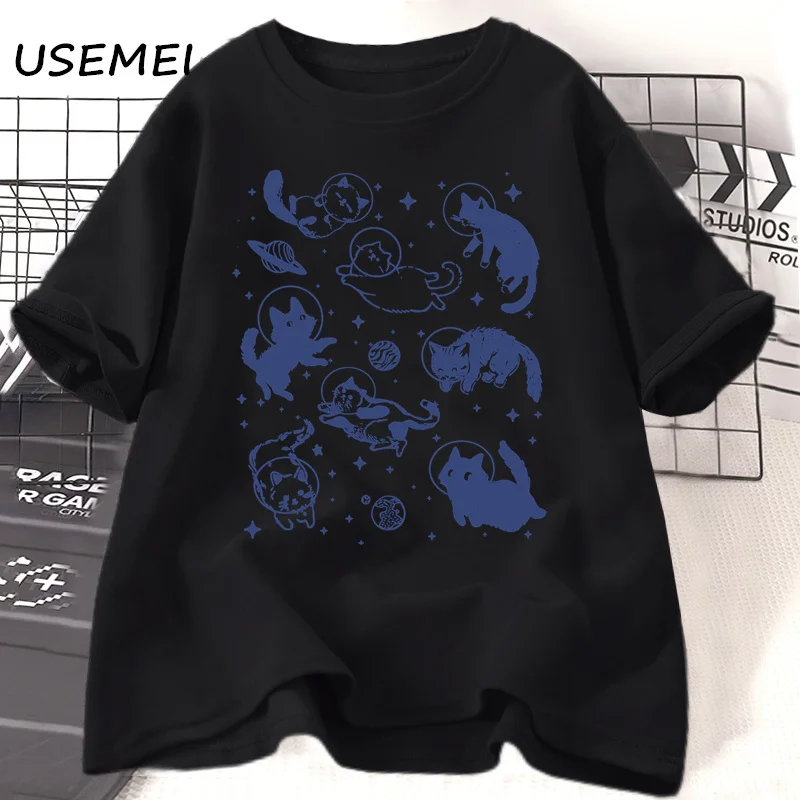 Cats in Space T Shirt Funny Cute Cat Tshirt Women Men Oversized T-Shirt Aesthetic Graphic Retro Tshirt Women's Clothing Tops