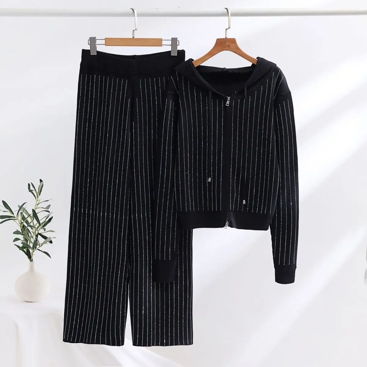 Women's wide leg pants hooded knitted cardigan two-piece set, women's autumn fashion loose casual hot stamping set pant sets