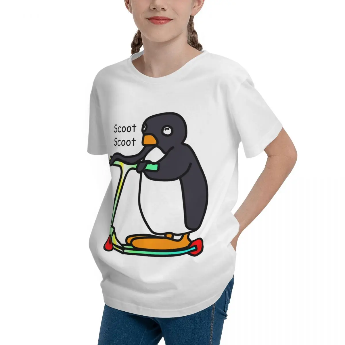 Scoot Scoot CUTE PENGUIN (Pingu) ON SCOOTER Stick  Leisure Adolescents Basic Short Sleeve T-Shirt Round neck Tshirt Novelty