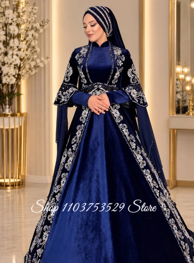 Navy Blue Elegant Velvet Muslim Wedding Dress Customized Embroidered A-Line Skirt Religious Evening Gown Engagement Dress