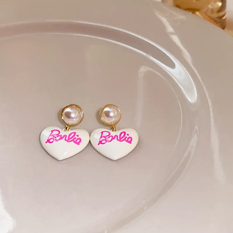 2024 Fashion Barbie Studs Love Letters Sweet Cool Style Lady Personality Studs Design Sense Jewelry Party Accessories Girl Gift