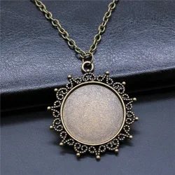 Antique Bronze Color 25mm Inner Size Round Vintage Style Cameo Cabochon Pendant Necklace Long Chain Jewelry Accessories