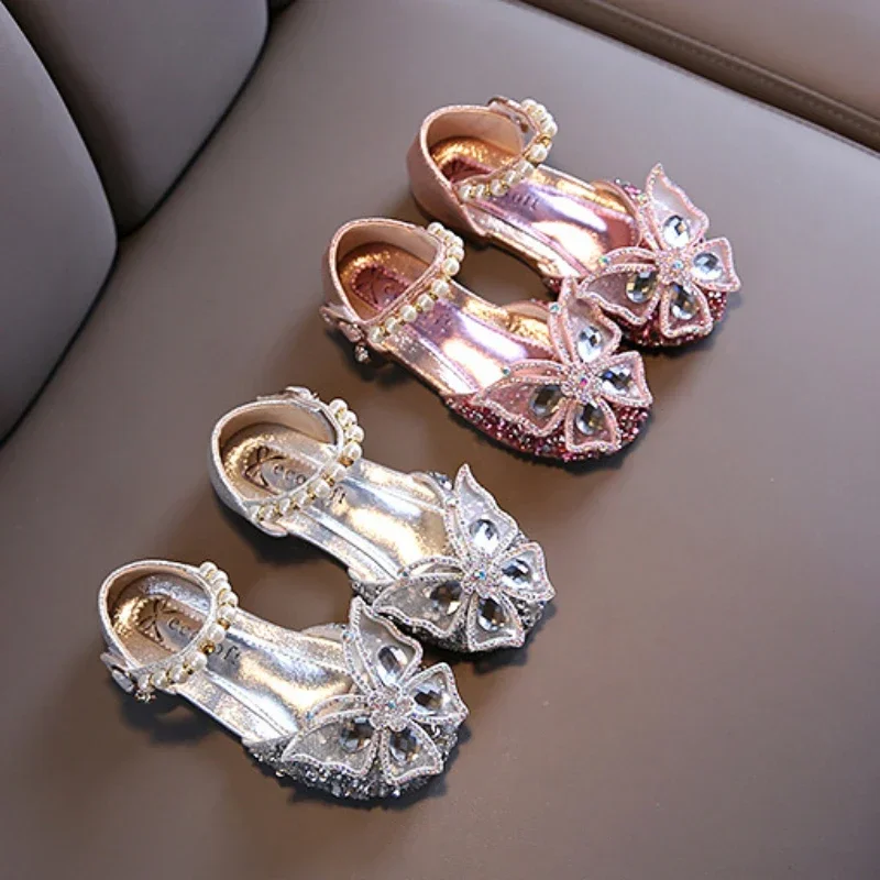 Children\'s Princess Shoes Girls Sandals Butterfly Pattern Pearl Stitching Thread Rhinestone Soft Flat Shoe Fashion Cute Non Slip