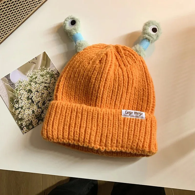 Niedliche Cartoon-schrullige lichtemittierende Tentakel-Strickmütze, Eltern-Kind-Modelle, warme Wollmütze, Augen, lichtemittierende Beanie, Monstermütze – Detail 13