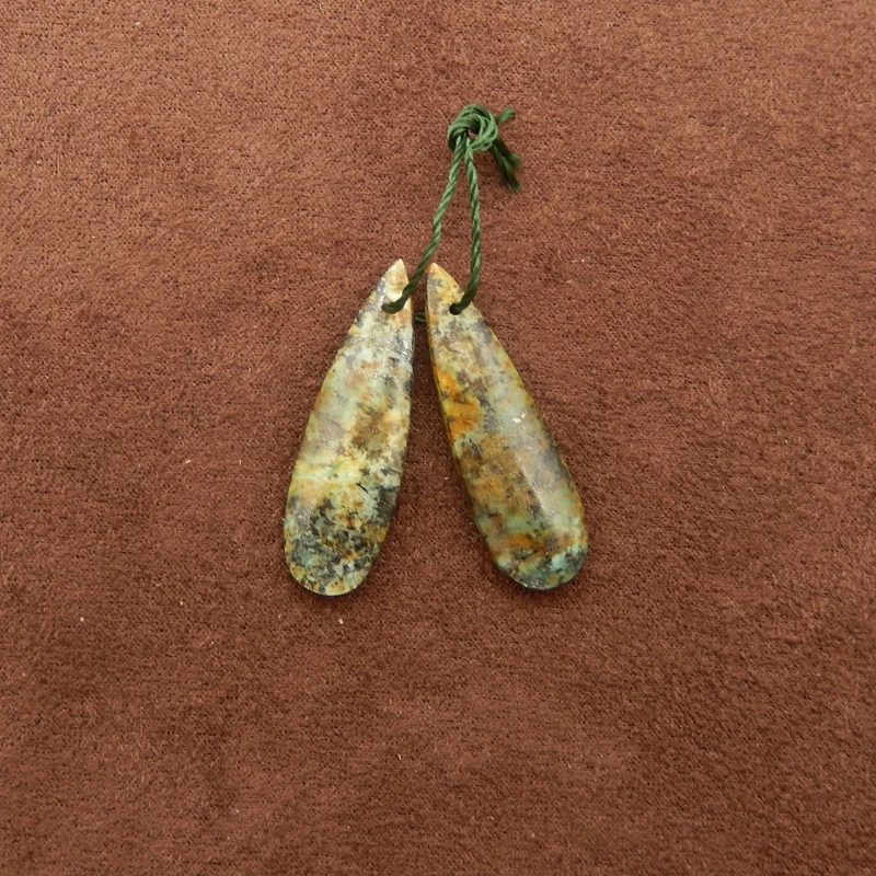 

Пара африканских бирюзовых драгоценных камней в форме капли с полированной отделкой для изготовления кустарных ювелирных изделий 30x9x4 мм-3,5 г