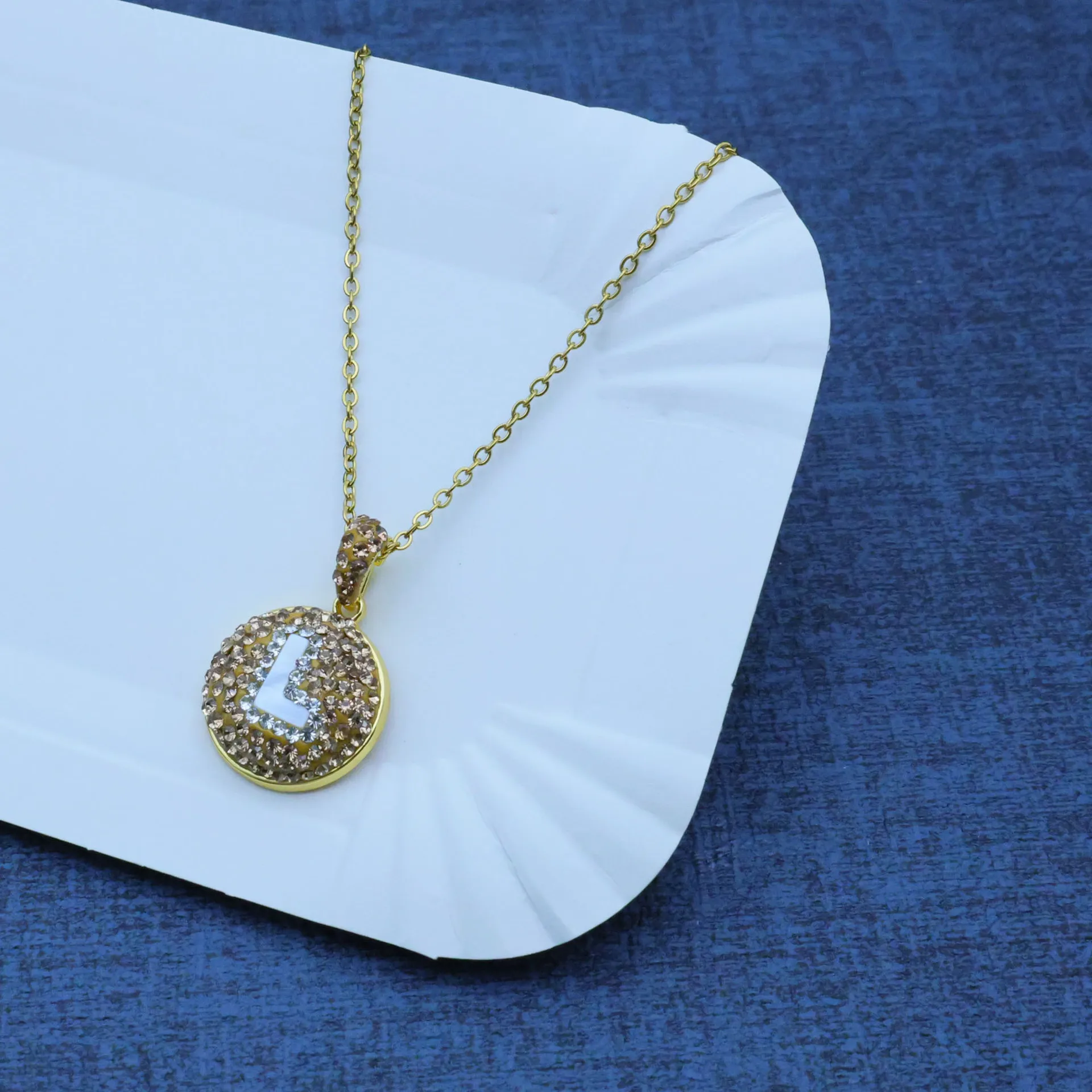 DIY accessories Cross-border natural shell carving high-end letter L handmade design light luxury three-piece women's jewelry