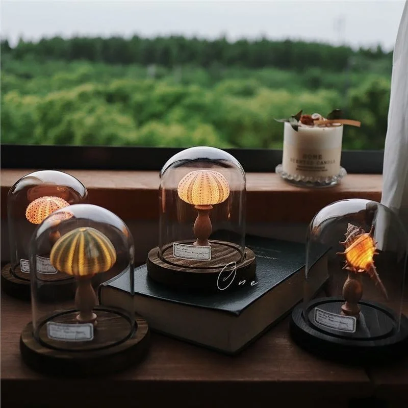 Vintage Ocean Style Shell Urchin Conch Night Light, Hand‑Finished Island‑Theme Desktop Decor Ornament