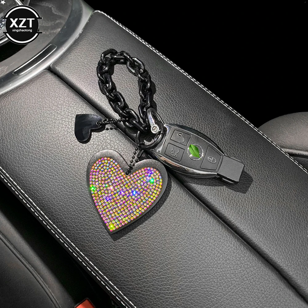 Rhinestone Love Diamond-encrusted Car Key Chain Pendant Microfiber Leather Keychain Bling Auto Styling Car Accessories for Woman