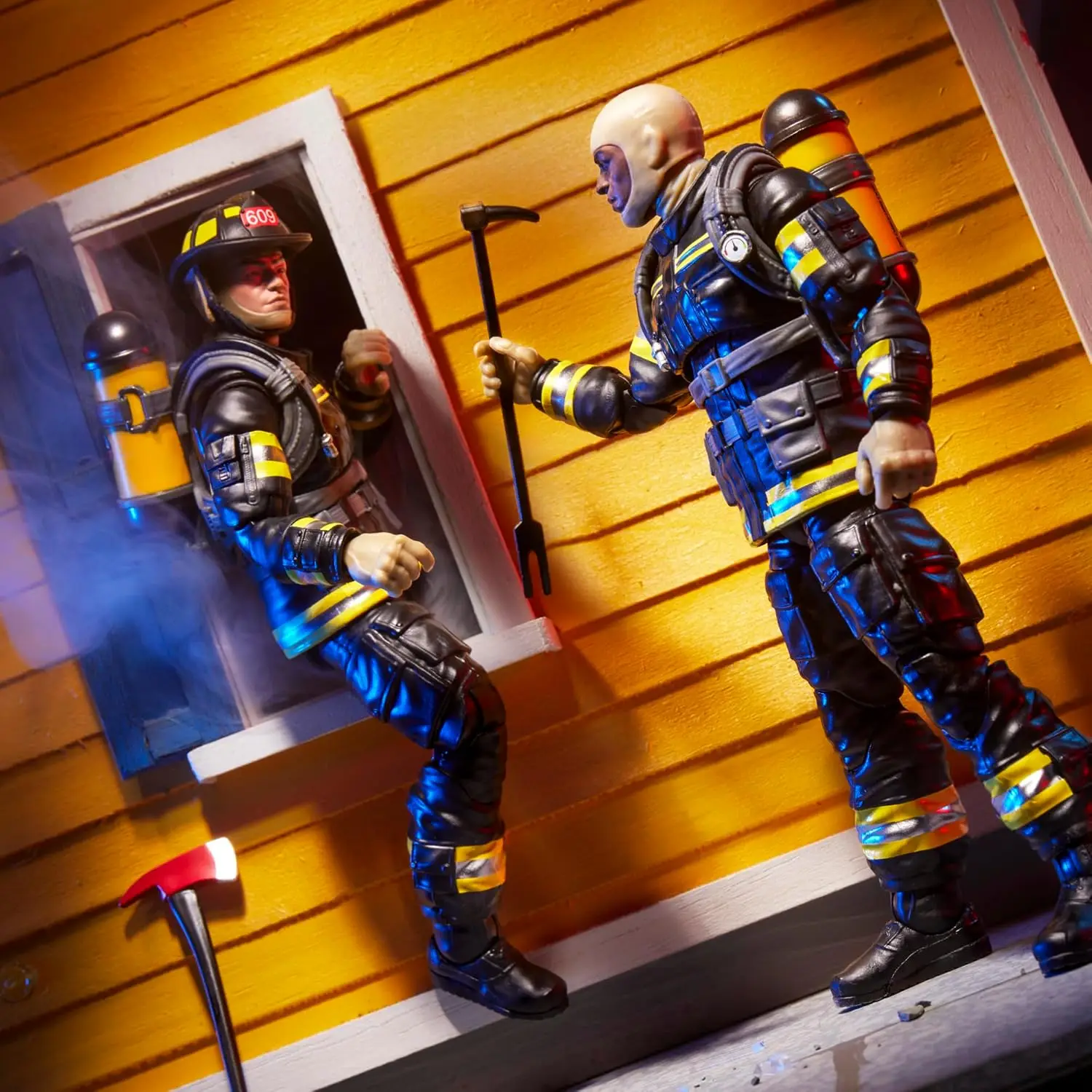 

G.I. Joe Classified Series Legacy Collection-Search & Rescue Firefighter Collectible 6Inch Action Figure Toy with 14 Accessories