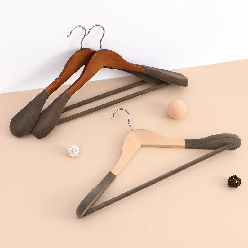 5pcs Solid Wood Hangers Wide Shoulders Coat Hangers Wooden Non Slip Suit Pants Clothes Racks for Closet Wardrobes Organizer