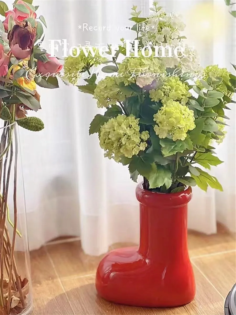 Astro Boy red boots, ceramic vase, niche creative trend, artist, home decoration, living room flower arrangement