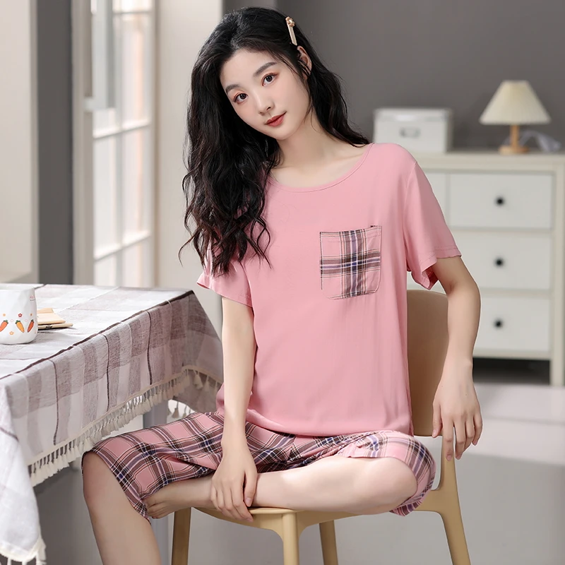 Plaid Calf-Length T…